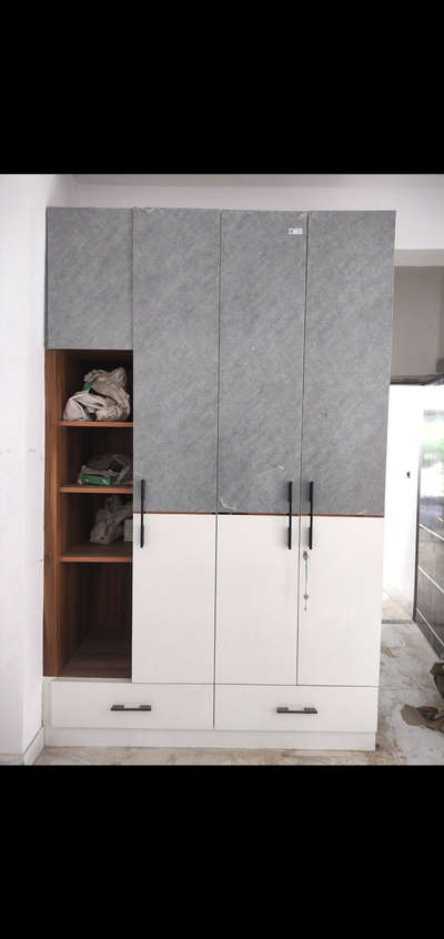 Dual Mica Disign Almirah with open area  #Modularfurniture #Almirah #InteriorDesigner