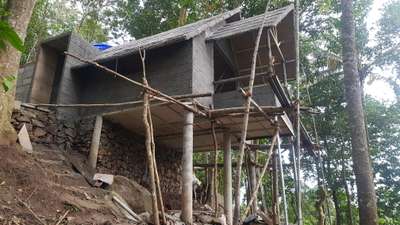 the new type of thatched  roofing .the concrete  thatched  type roof #cement thatched  #cement wood planks # tree house