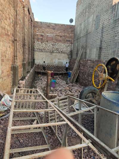 work at jodhpur#basement#mainroadbhadvasiya#3storybuilding