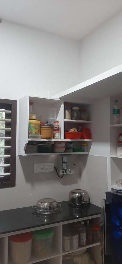 kitchen cabinet