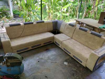 വീട്ടിൽ വന്ന് ചെയത് കൊടുക്കുന്നു.