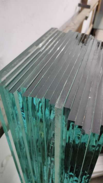 #8mmglass
 #8mm clear glass
#wall_shelves 
 #saintgobainglass 
 #saintgobaintoughenedglass