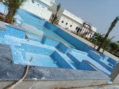 #swimmingpool  #swimmingpoolbuilders  #swimmingpooltiles  #swimmingpoolcontractor  #pool laungers