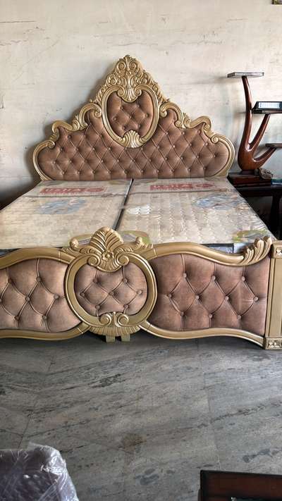 Mahraja bed sangwan- pu-police # trending furniture