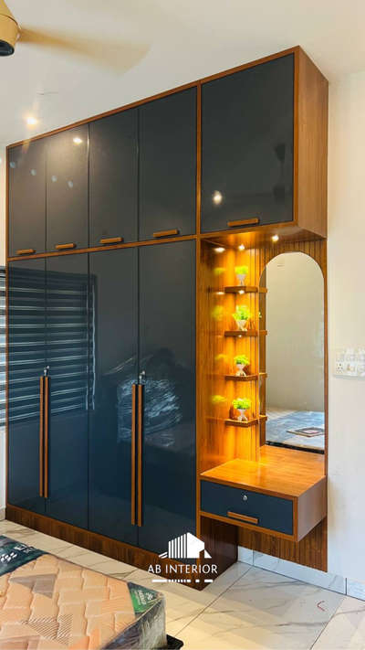 #budget_home_simple_interi #modernwardrobedesign #WardrobeDesigns #4DoorWardrobe #WardrobeIdeas