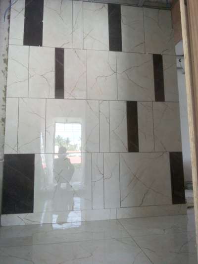 men hall hand cutting design white tiles and black