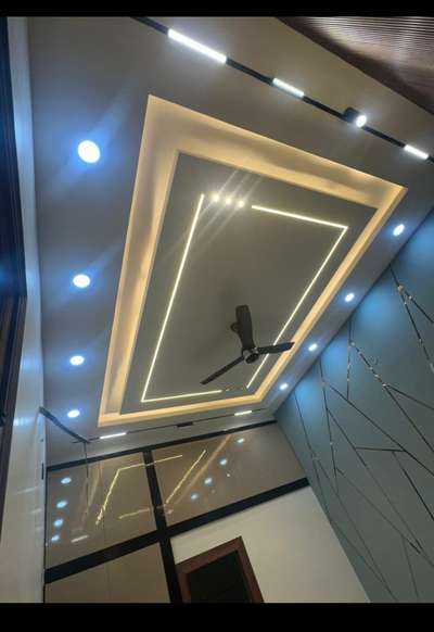 best bedroom design by sahil inter 
 #FalseCeiling  #LivingRoomCeilingDesign  #bestdesign  #HouseDesigns