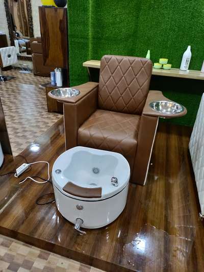 saloon chair and parlour chair requirements