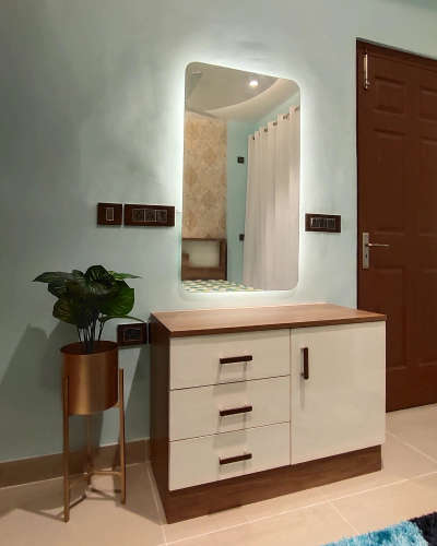 Dresser unit with backlit

#interiorfacility