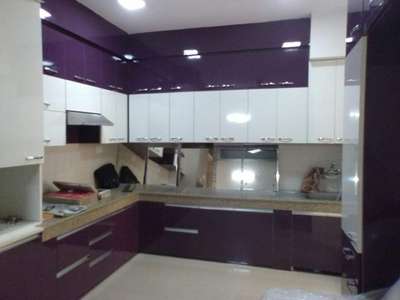 350 square feet kitchen