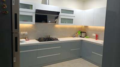 #InteriorDesigner #ModularKitchen #KitchenIdeas #ClosedKitchen #modularwardrobe