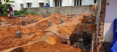 *Column casting completed*

Clinet      : Aneesh AB
Place      : Kakkanad, Ernakulam 
Sqft         : 1175
Sqft rate : 1750