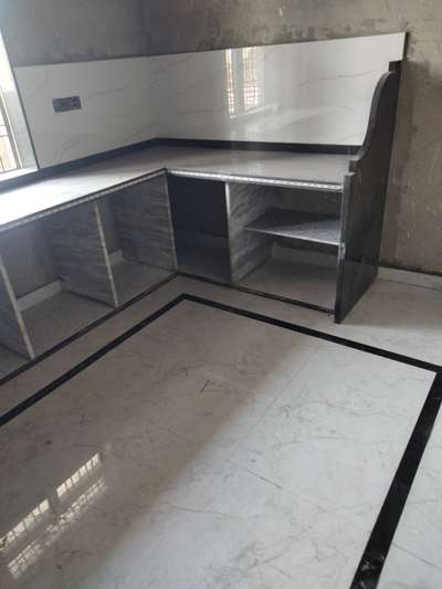 kitchen work  #KitchenIdeas  #LargeKitchen  #ClosedKitchen  #LShapeKitchen  #KitchenCabinet  #KitchenCabinet  #KitchenRenovation  #kitchanwork  #kitchen  #kitchantiles