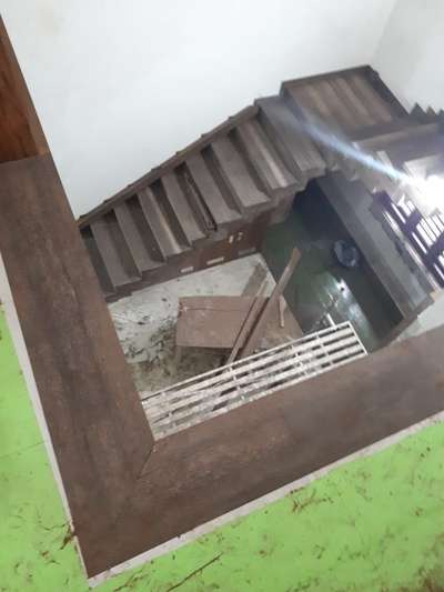 കരിമ്പന staircase