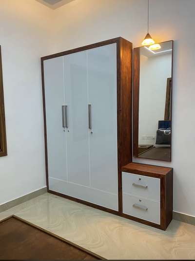 #aluminiumwardrobe  #Palakkad  #InteriorDesigner