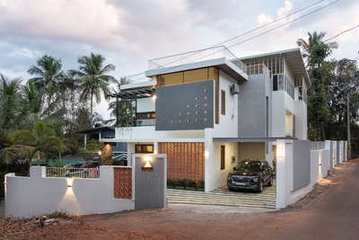 80 lakhs | Zee Villa

Project Name: ZEE VILLA
Built up area : 3300 sqft
completion year : 2022
Budget : 80 lakhs
Location: Makkaraparamba

DESIGNER DETAILS :
Firm name: Eksen architecture
@Eksen_architecture
Based in : Manjeri,Malappuram
Design Team :
Haseeb maliyekkal
Ar.Priyanka prajosh
Rafi usman

Photography credit : @Turtlearts photography

Kolo - India’s Largest Home Construction Community :house:

#keralahouse #home #keralagram #koloapp #reelitfeelit #keralagodsowncountry #homedecor #enteveedu #homedesign #keralahomedesignz #keralavibes #instagood #interiordesign #interior #interiordesigner #homedecoration #homedesign #homedesignideas #keralahomes #homedecor #homes #homestyling #traditional #kerala #homesweethome #architecturedesign #architecture #keralaarchitecture #architecture