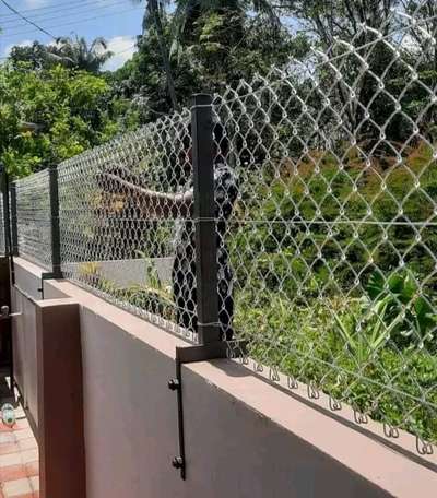 ചെലവ് കുറവിൽ അതിരിൽ നല്ല ഒരു വേലി
Low Cost Fencing  #fence #Barbed wire #Compound #WallPainting