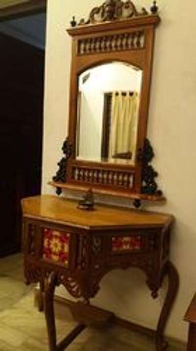 #antique side table and mirror please contact 9496145122