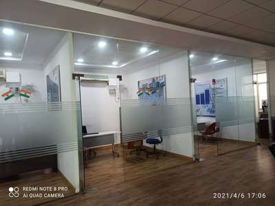 toughen glass partition installation service