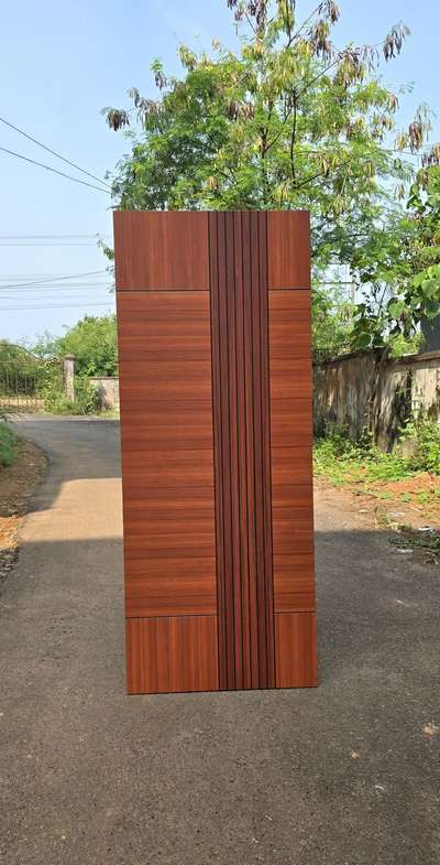 Modern bedroom door designs in kerala 

#door #doors #woodendoors #bedroomdoor