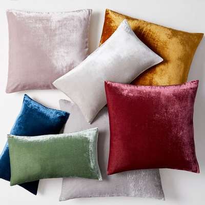 *cushion works*
Super cushion works And Furniture 
Super model Pilo Best Soft Comfatble type all model Pilo Available