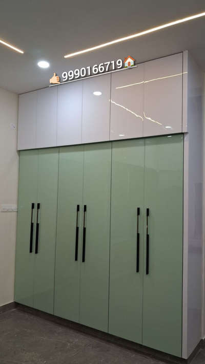 #Almirah  #WoodenAlmira  #almirahdesigner  #almirahdesigner  #almirahwork