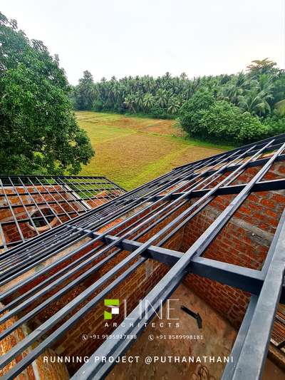 ROOFING WORK @PUTHANATHANI

F-LINE architects
+91 9995927888 , +91 8589998181

#RoofingIdeas #TraditionalHouse #RoofingDesigns #HomeDecor #residance #sitestories #sitework