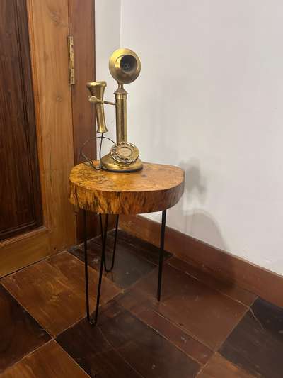 Side Table for Living Room made of solid Teakwood top and Metal legs in Hairpin design #sidetables  #furnitures #LivingRoomTable #naturalfinish #teakwood #vintagedecor