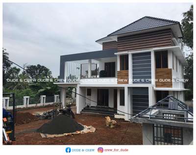 Project @Iravuchira- #Njaliyakuzhi-kottayam
 #exterior  #new_home #semi_contemporary_home_design