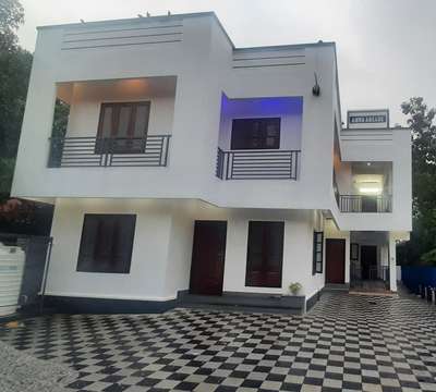 #mini flat project
     ഒരു തവണ മാത്രം നടത്തുന്ന ഇൻവെസ്റ്റ്മെന്റിൽ ഡെപ്പോസിറ്റായും മാസ വാടകയായും ലഭിക്കുന്ന ഉയർന്ന വരുമാനവും ,മെയിന്റനൻസ് താരതമ്യേന കുറവുള്ളതും,മേൽനോട്ടത്തിനായി പ്രത്യേകിച്ച് സമയവും പണവും ചെലവഴിക്കണ്ട എന്നുള്ളതും
ഇത്തരം പ്രോജക്ടകളുടെ മാത്രം പ്രത്യേകതയാണ്

Total -4 appartments
Totalarea-3761 sqft
Location-Anchalumood ; KOLLAM

Living hall cum dining
2 bedroom with attached toilet
Kitchen
                               പ്രവാസിയായ സഹോദരന് വേണ്ടി 12 സെന്റിൽ  4 അപ്പാർട്ട്മെന്റുകളാണ് [ 2BHK ] ഉള്ളത്. ഇലക്ട്രിസിറ്റി കണക്ഷൻ , വാട്ടർ മോട്ടർ കണക്ഷൻ , വാട്ടർ ടാങ്ക് എന്നിവ ഒരോ അപ്പാർട്ട്മെന്റുകൾക്കും പ്രത്യേകം നൽകിയിട്ടുണ്ട്. വേസ്റ്റ് ട്രീറ്റ്മെന്റിനായി ബയോഗ്യാസ് പ്ലാന്റും, ഇൻസിനറേറ്ററും സ്ഥാപിച്ചിട്ടുണ്ട്. അഞ്ചാലുംമുട് ജംഗ്ഷനിലാണ് ഈ പ്രോജക്ട് സ്ഥിതി ചെയ്യുന്നത് . സമീപത്തായി ബസ് സ്റ്റാന്റ്, സ്കൂൾ , ഹോസ്പിറ്റൽ സൂപ്പർ മാർക്കറ്റ് , ആരാധനാലയങ്ങൾ തുടങ്ങിയ സൗകര്യങ്ങളും ലഭ്യമാണ്
         
                     സ്ഥല ലഭ്യത അനുസരിച്ച്  അപ്പാർട്ട്മെന്റുകളുടെ എണ്ണം വർദ്ധിപ്പിക്കാം