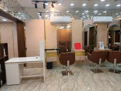 luxury salon making