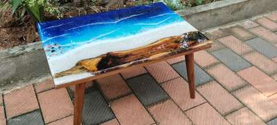 #epoxytables #epoxydining #epoxyclock #epoxyrivertable #epoxywoodworking #epoxydiningtable