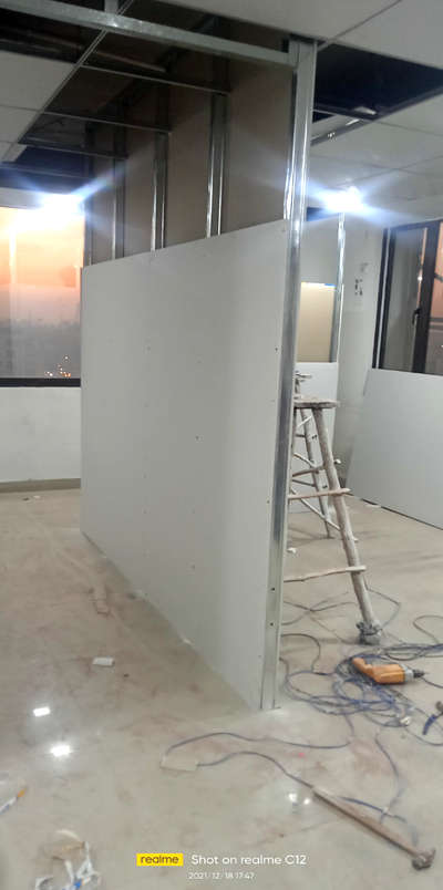 gypsum board partition work