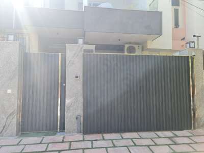 morden sliding gate #profile gate  #iron gate #steel gate #railing  #fabrication_work  #jaipurdiaries  #jaipurconstruction