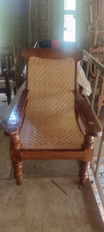 #TraditionalStyle  #traditionalhomedecor  #furniturework  #easychair  #teak_wood  #wholesaler  #wholesales  #whole_sale_price 9496145122
