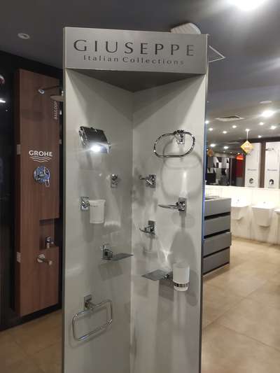 GIUSEPPE
Italian Collections