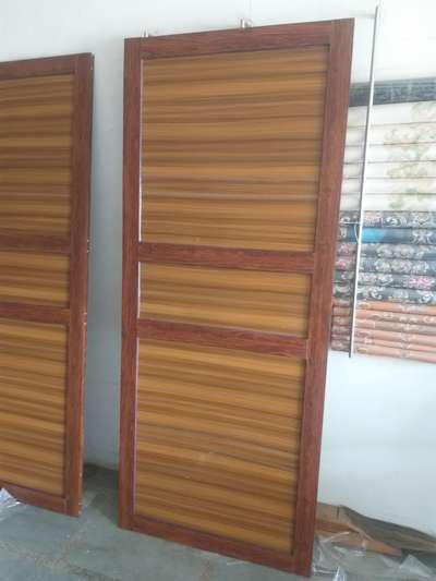 wooden colour gate