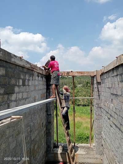 First Floor's lintel-sunshade casting at our Mulanthuruthy site.