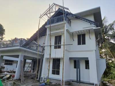 2100 sqft house at mavelikara
finishing stage #artichecture  #HouseConstruction  #exterior_Work
