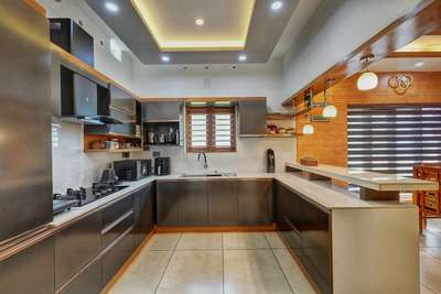 Kitchen interior from Alappuzha...
.
.
.
#kitchendesign #Alappuzha #residentialproject #keralastyle