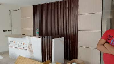 koi bhi kam hai carpenter ka call 9639806112