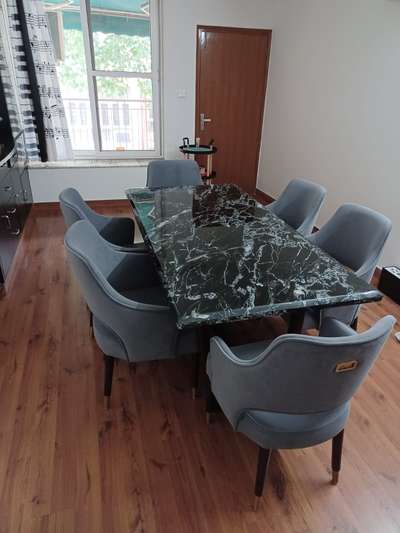 justinstalled...
 #customisedfurniture  #DiningTable  #happycustomers  #delhiinteriors