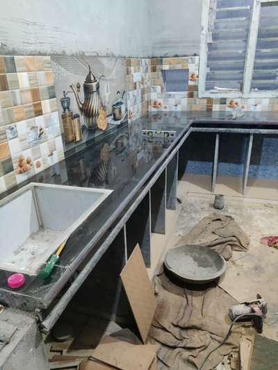 kitchen tilling
floor tiling