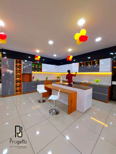 #InteriorDesigner #KitchenIdeas #KitchenCabinet #designs@progettodesigns9037059910....