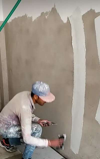Applying wall putty 
 #WallPutty  forsmooth surface  #WallPutty