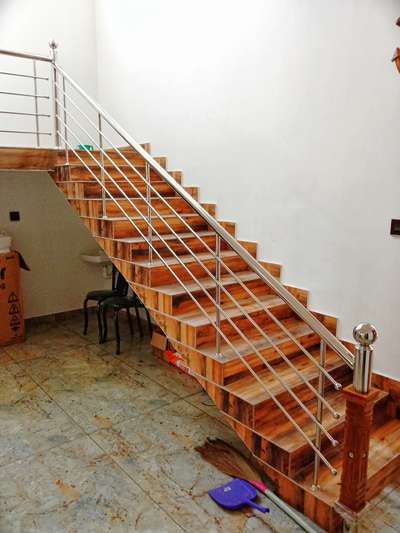 *stainles steel handrails *
jindal meterial, gas welding, full polish