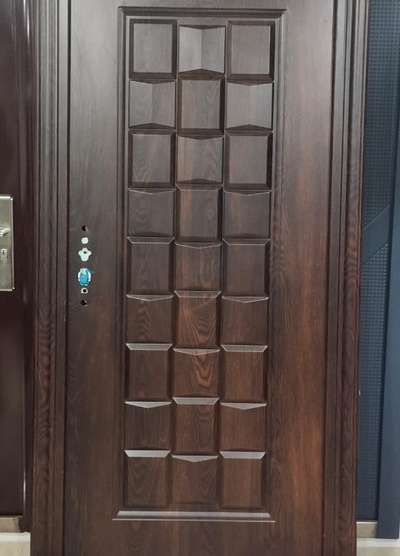 Steel doors with frame
7253090926