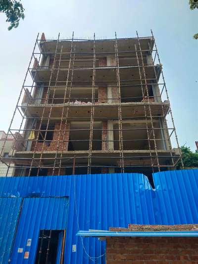 *building contractor *
super structure cost including plaster internal n external.