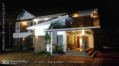 #Stupacalicut #architecturedesigns #Architect #KeralaStyleHouse #exterior_Work #WallDecors #planters