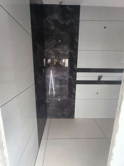 #BathroomDesigns  #kayamkulam  #FlooringTiles  #HouseDesigns